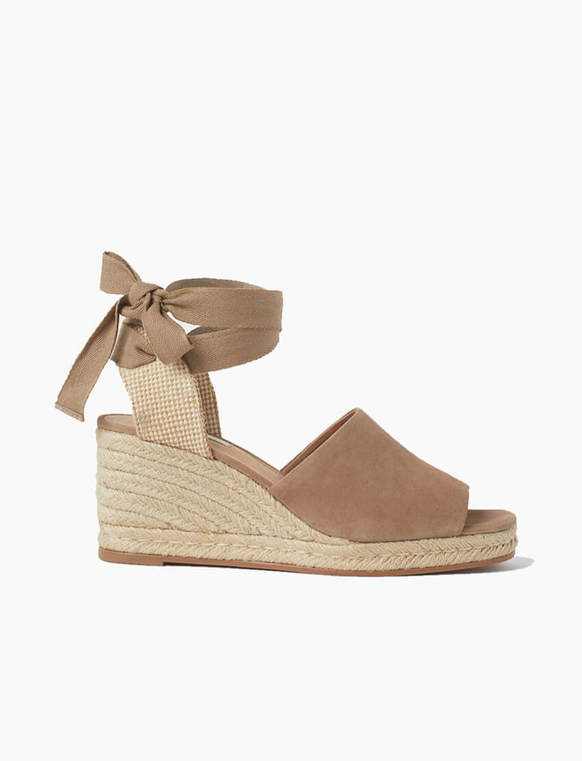 product_fashion_04_1 Wedge-heeled Espadrilles - Image 1