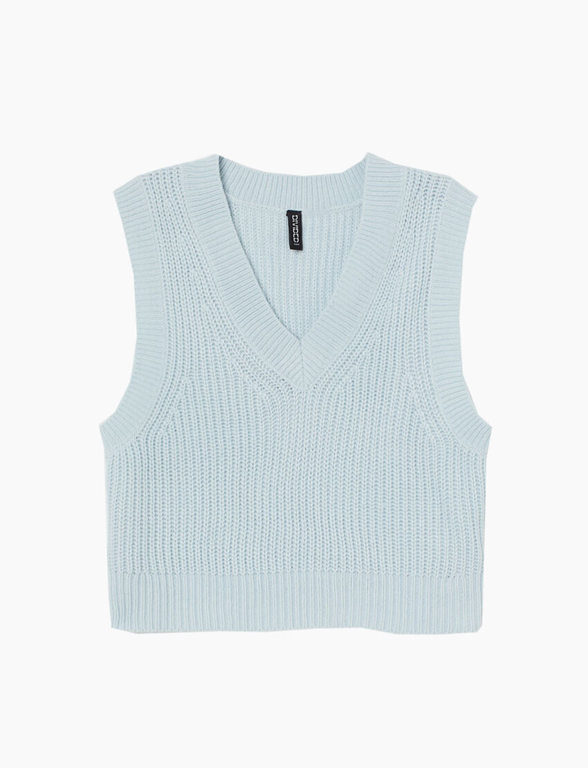 product_fashion_12_a_1 V-neck Sweater - Image 1